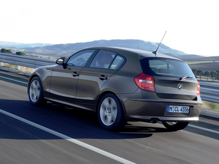  BMW 120d 5-Door 2007 года  (фото 20 из 53)